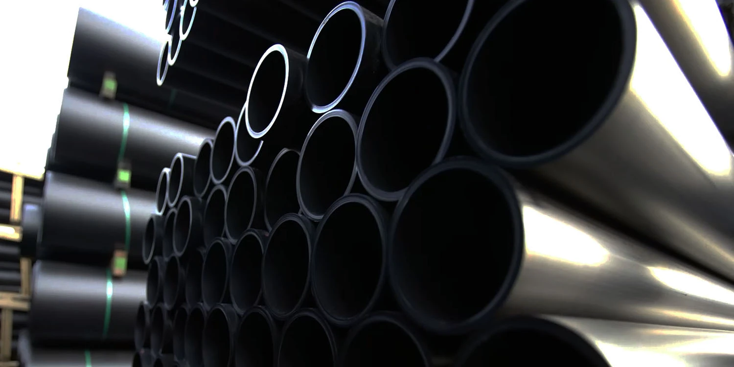 Сравнение ПНД и металлических труб для защиты кабелей: Преимущества и недостатки ПНД 100 мм